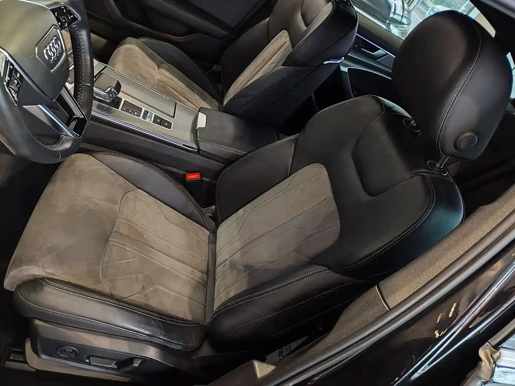 AUDI A6L 2021