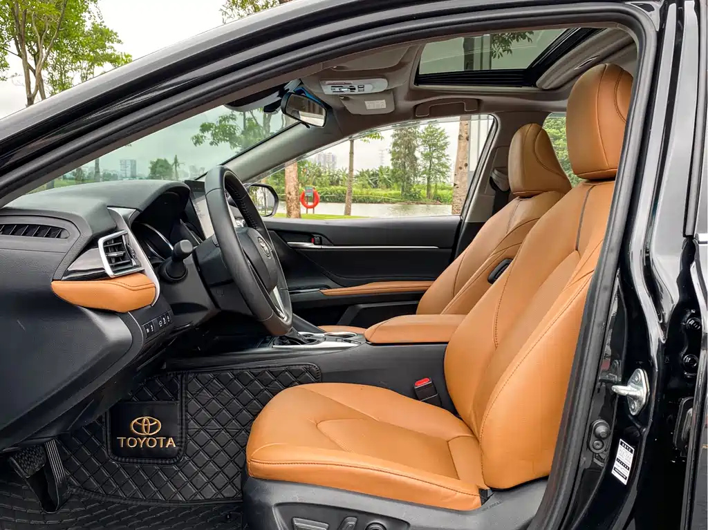 TOYOTA CAMRY 2022