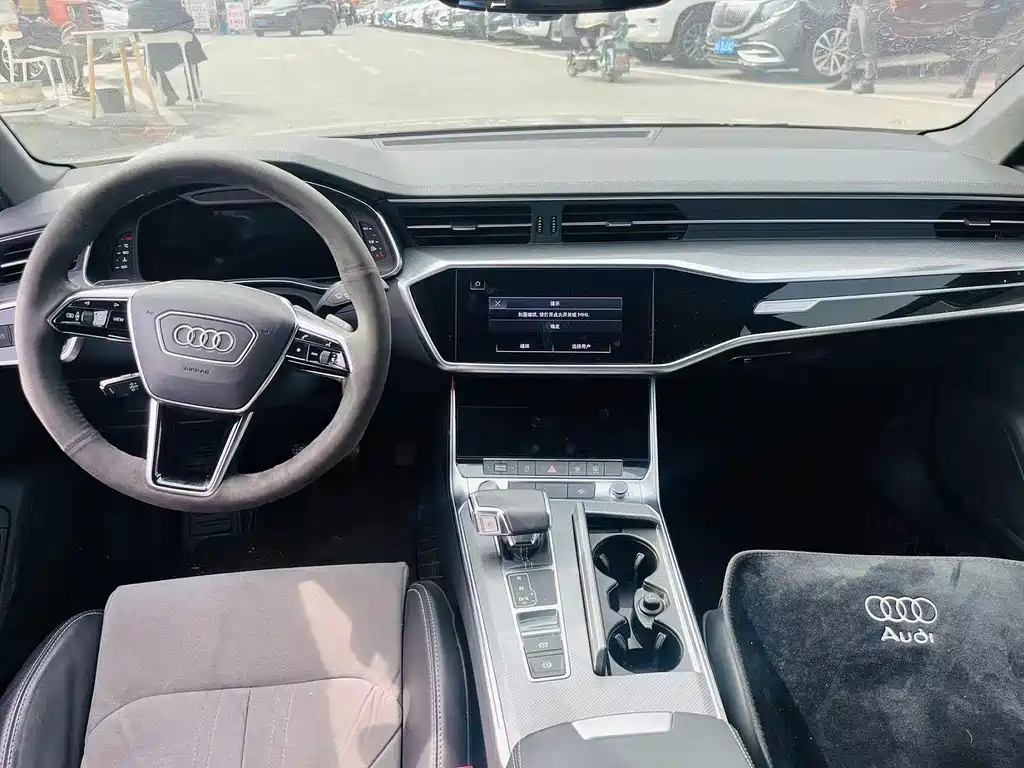 AUDI A6L 2022