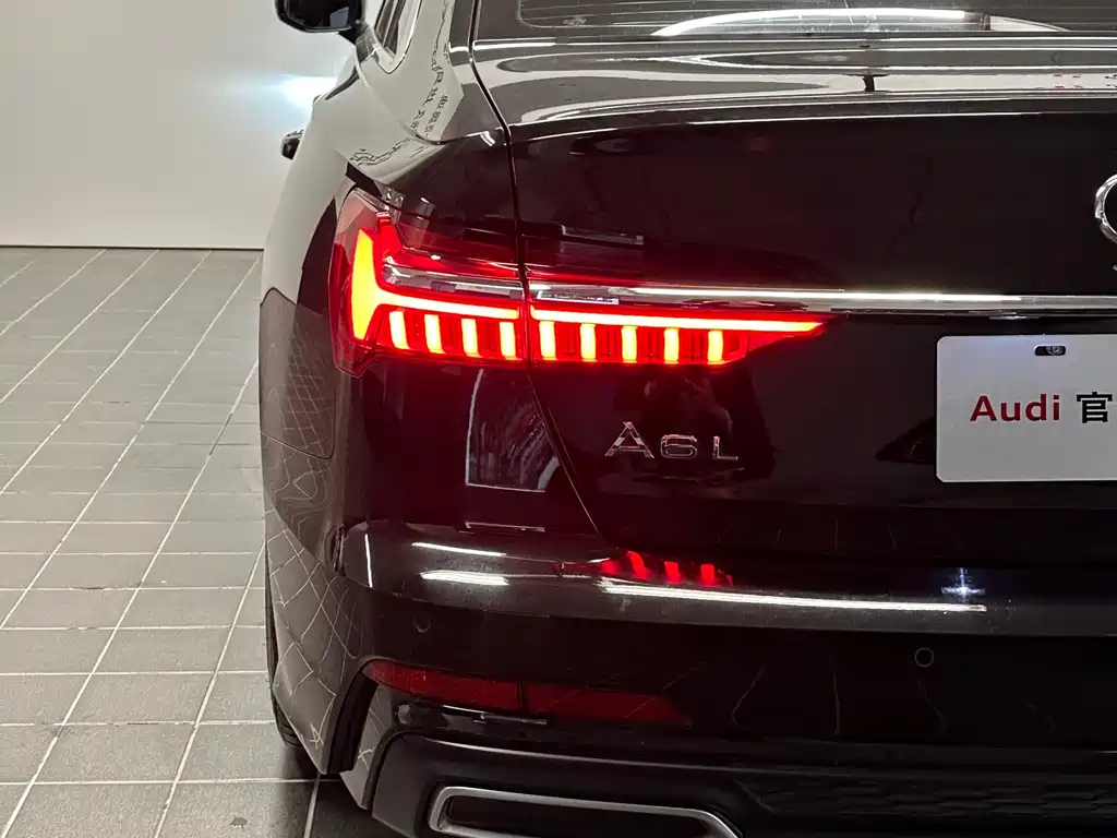 AUDI A6L 2020