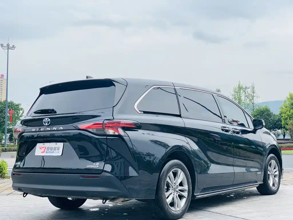 TOYOTA SIENNA SIENNA 2023