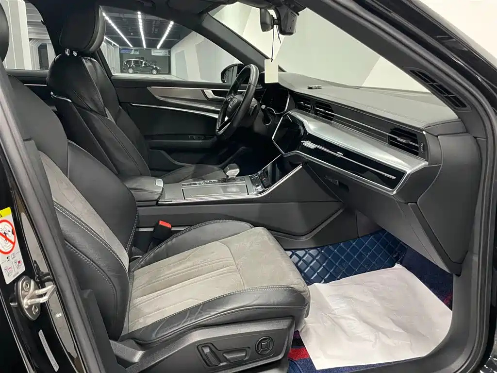 AUDI A6L 2021