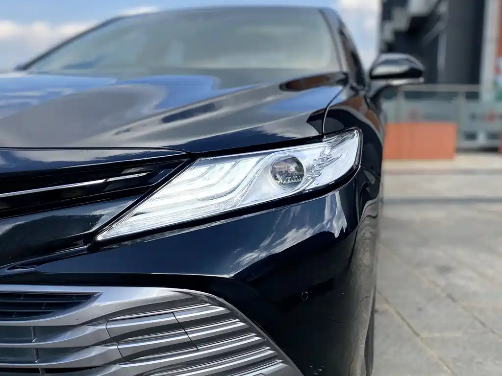 TOYOTA CAMRY 2019