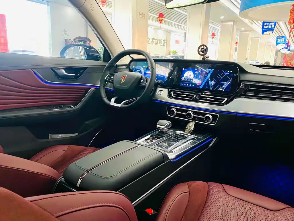 HONGQI HS5 2024