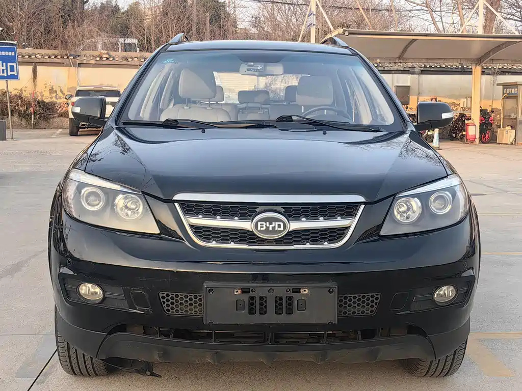 BYD S6 2013
