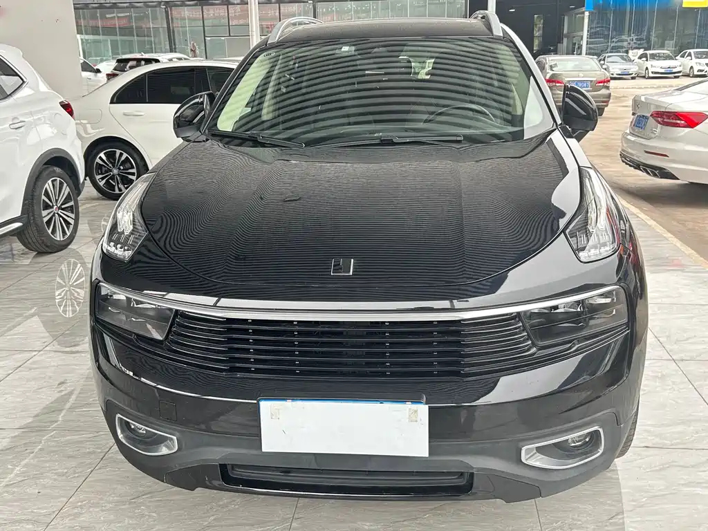LYNK&CO 01 2018