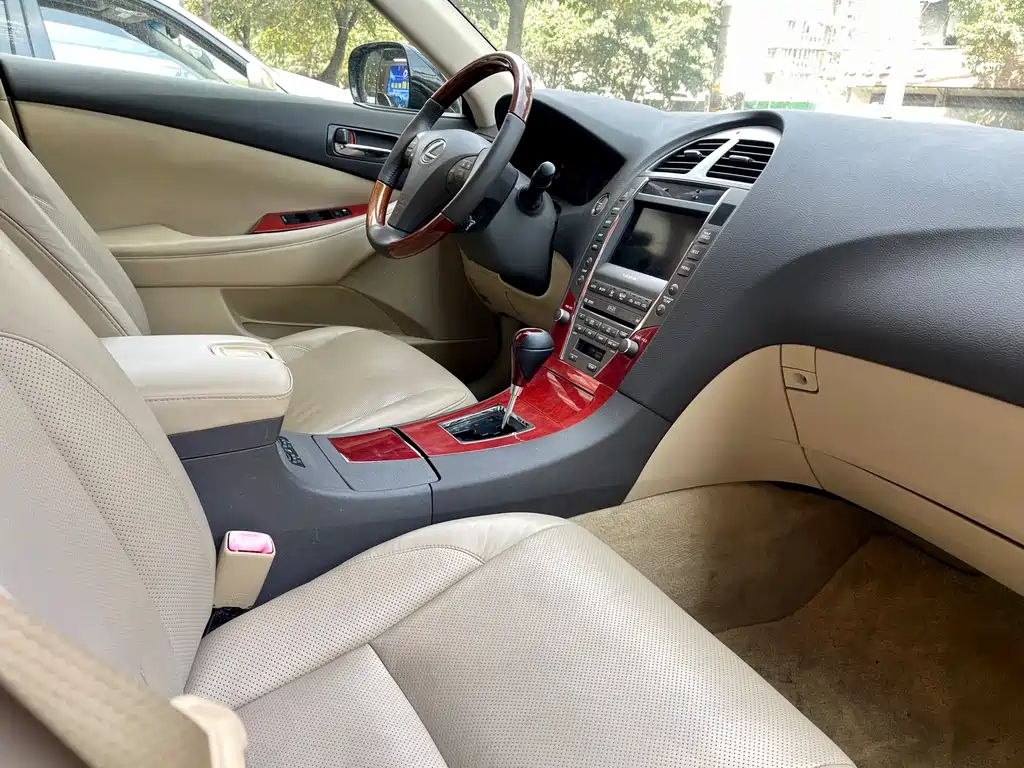 LEXUS ES 2008
