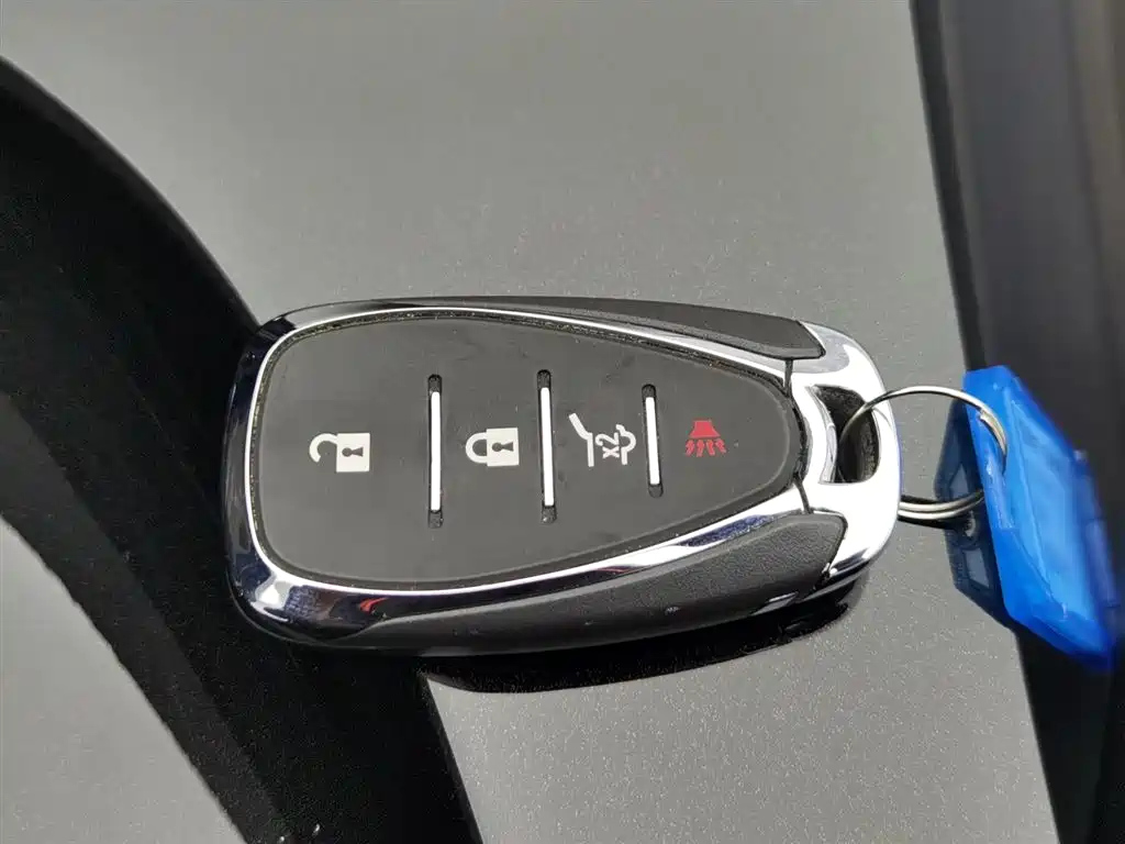 CHEVROLET EXPLORER 2021