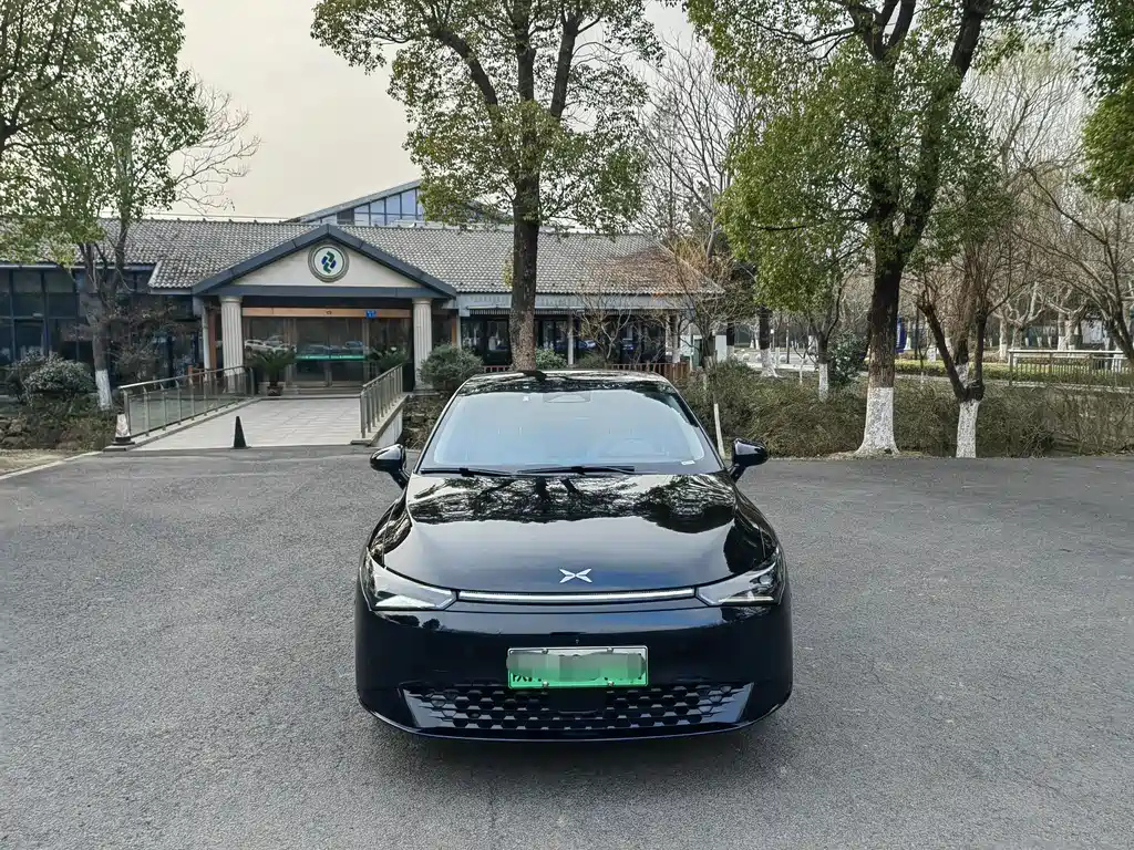 XPENG MOTORS P5 2023