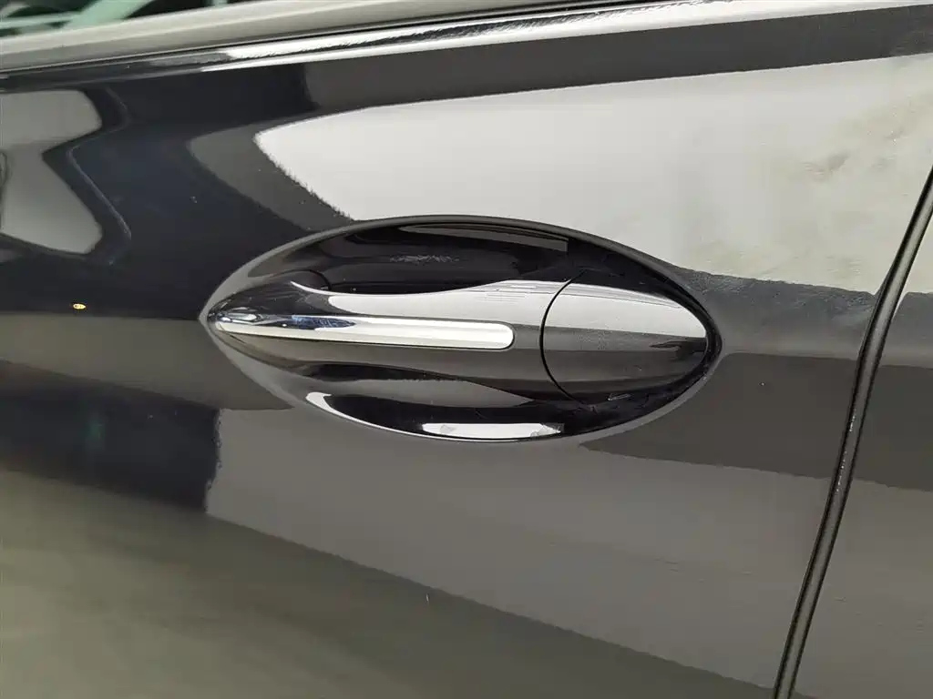 HONGQI H5 2021