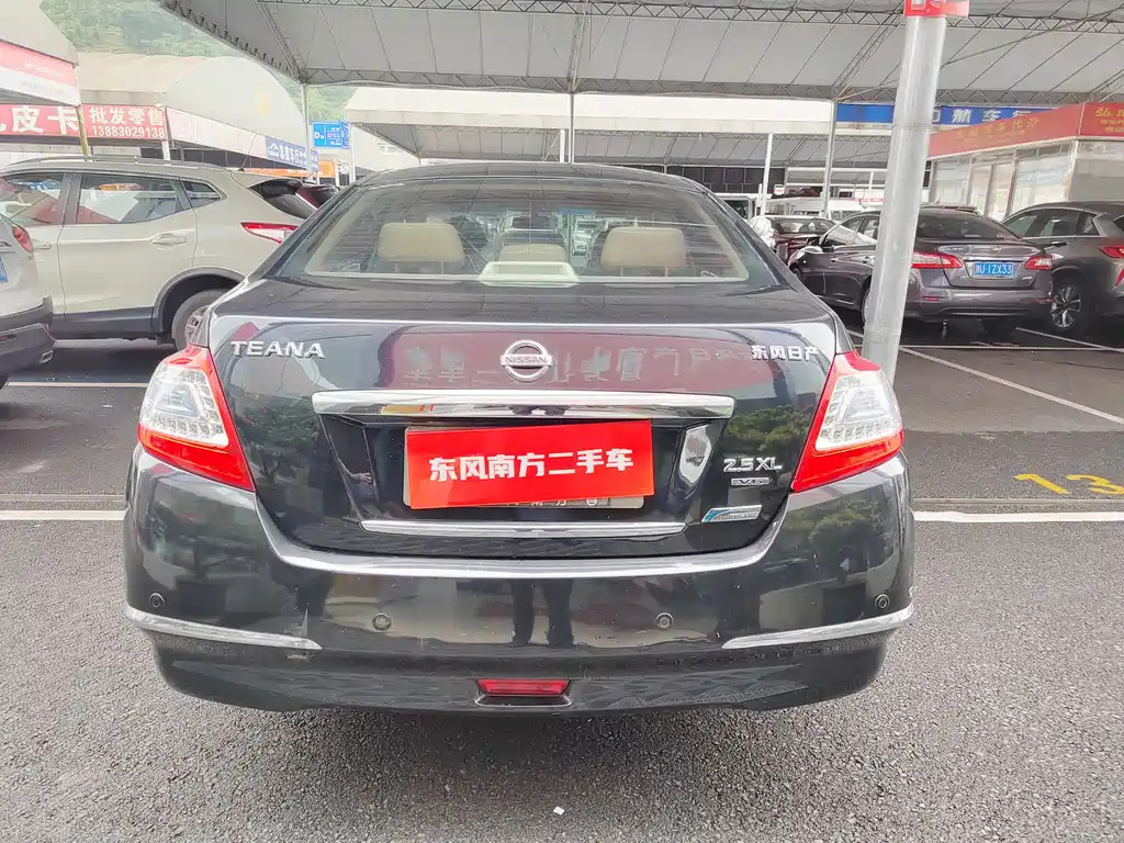 NISSAN TEANA 2012