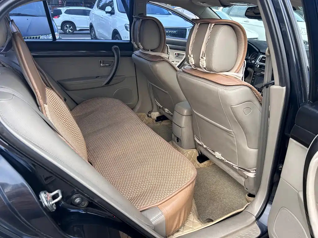 BESTURN B70 2011