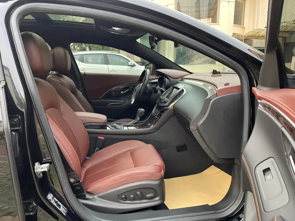 BUICK LACROSSE 2015