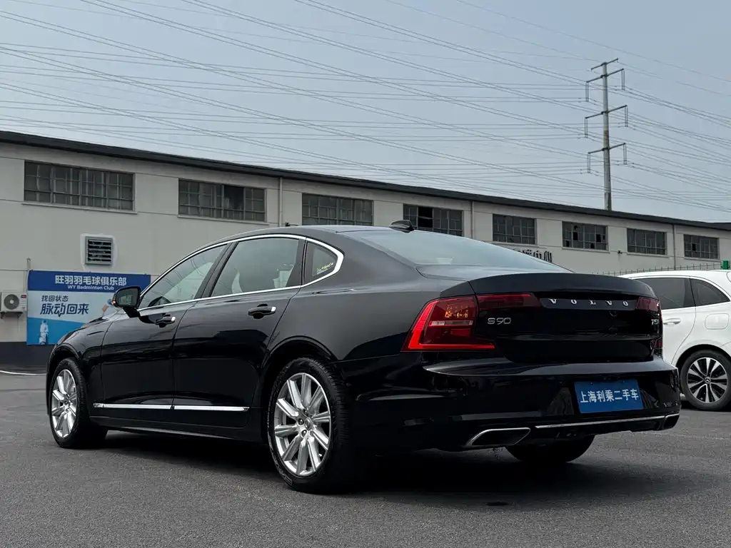 VOLVO S90 2020