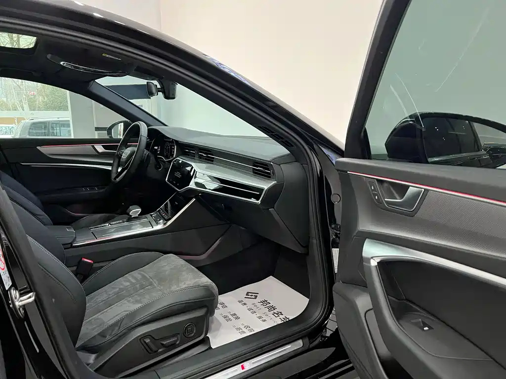 AUDI A6L 2022