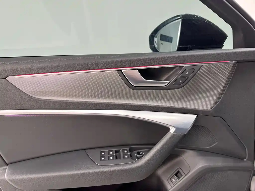 AUDI A6L 2022