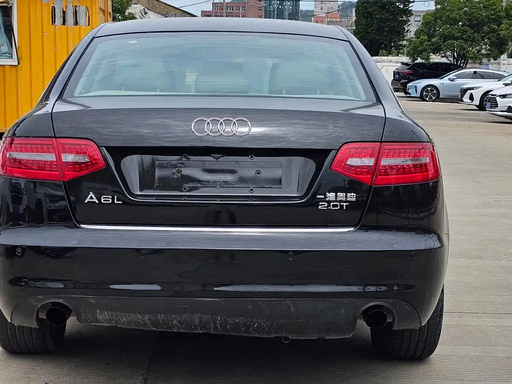 AUDI A6L 2010