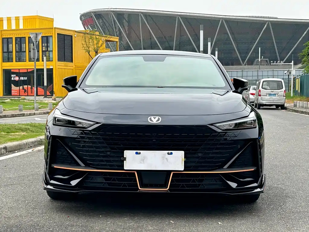 CHANGAN UNI-V 2023