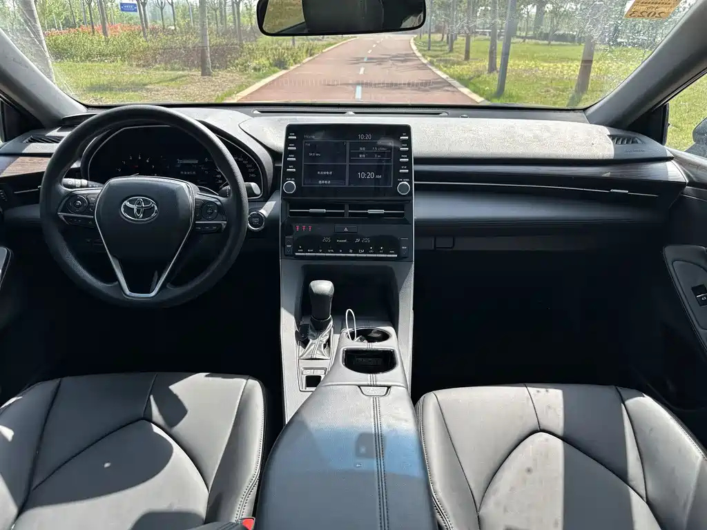 TOYOTA AVALON 2021