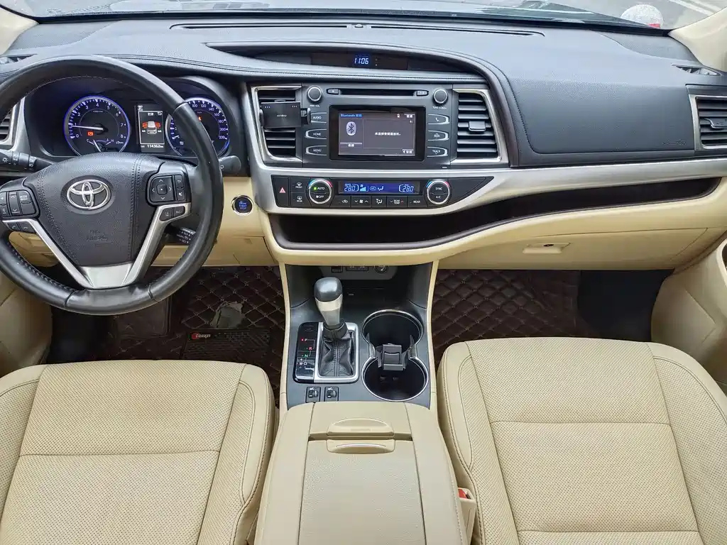 TOYOTA HIGHLANDER 2018