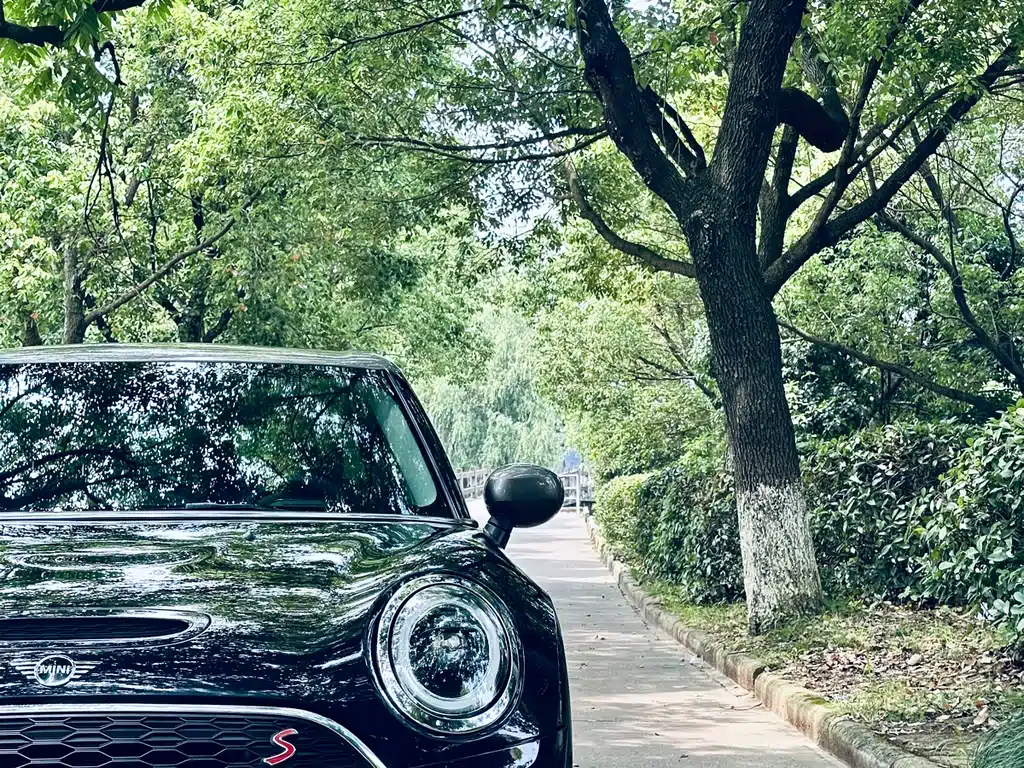 MINI CLUBMAN 2021
