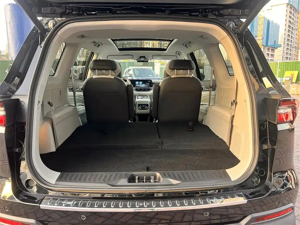 FORD EQUATOR 2023