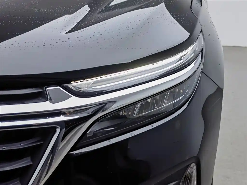 CHEVROLET EXPLORER 2022