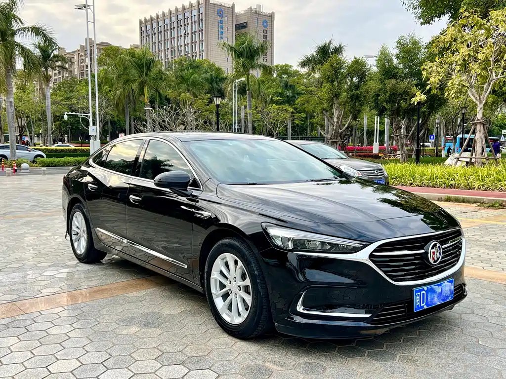 BUICK LACROSSE 2022