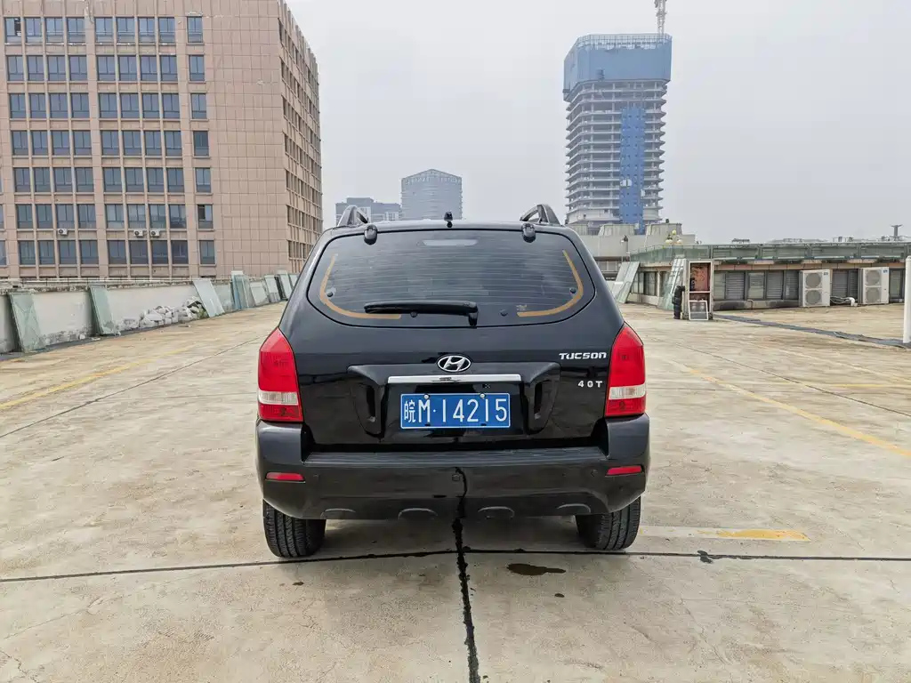 HYUNDAI TUCSON 2015