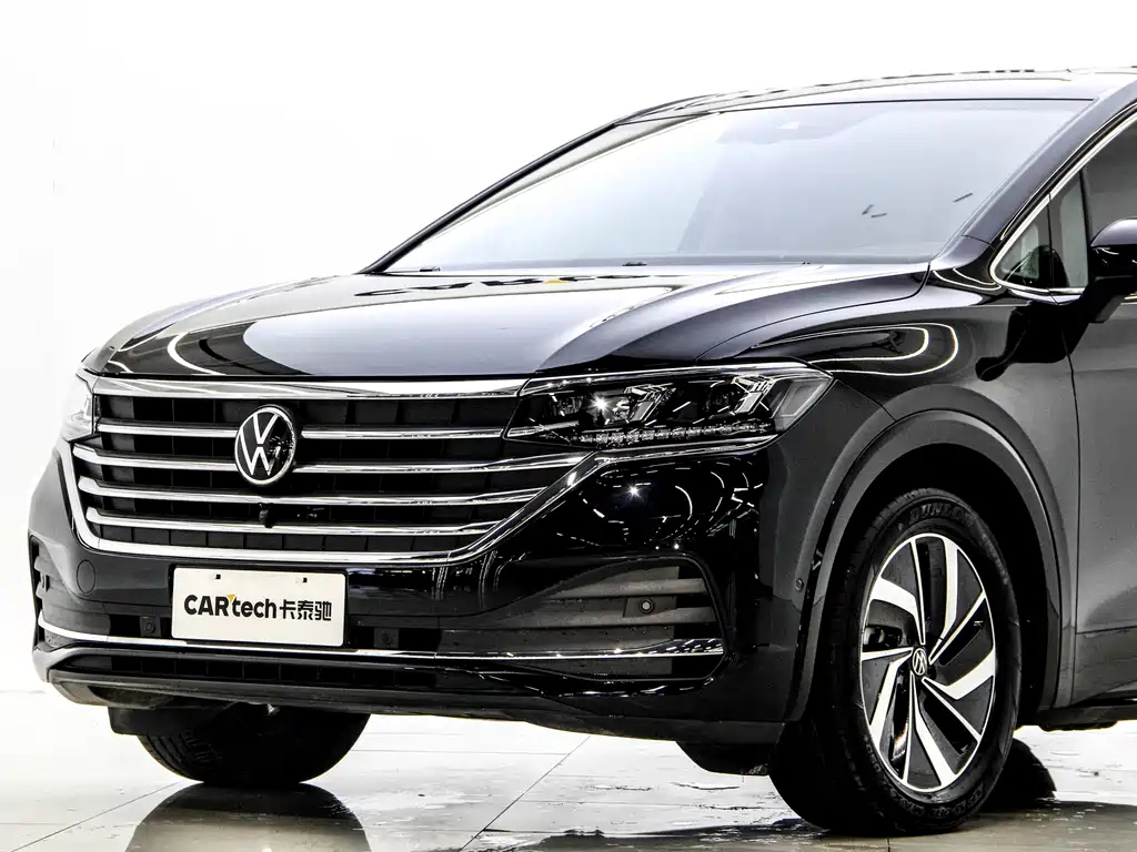 VOLKSWAGEN VILORAN 2023