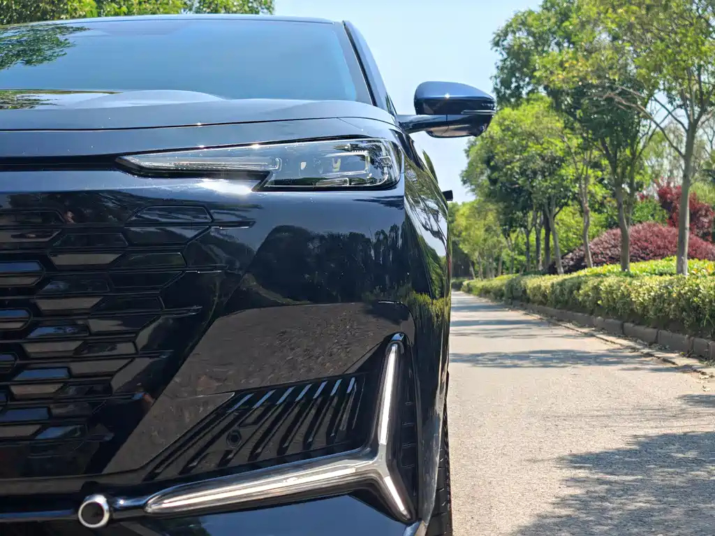 CHANGAN UNI-K 2022