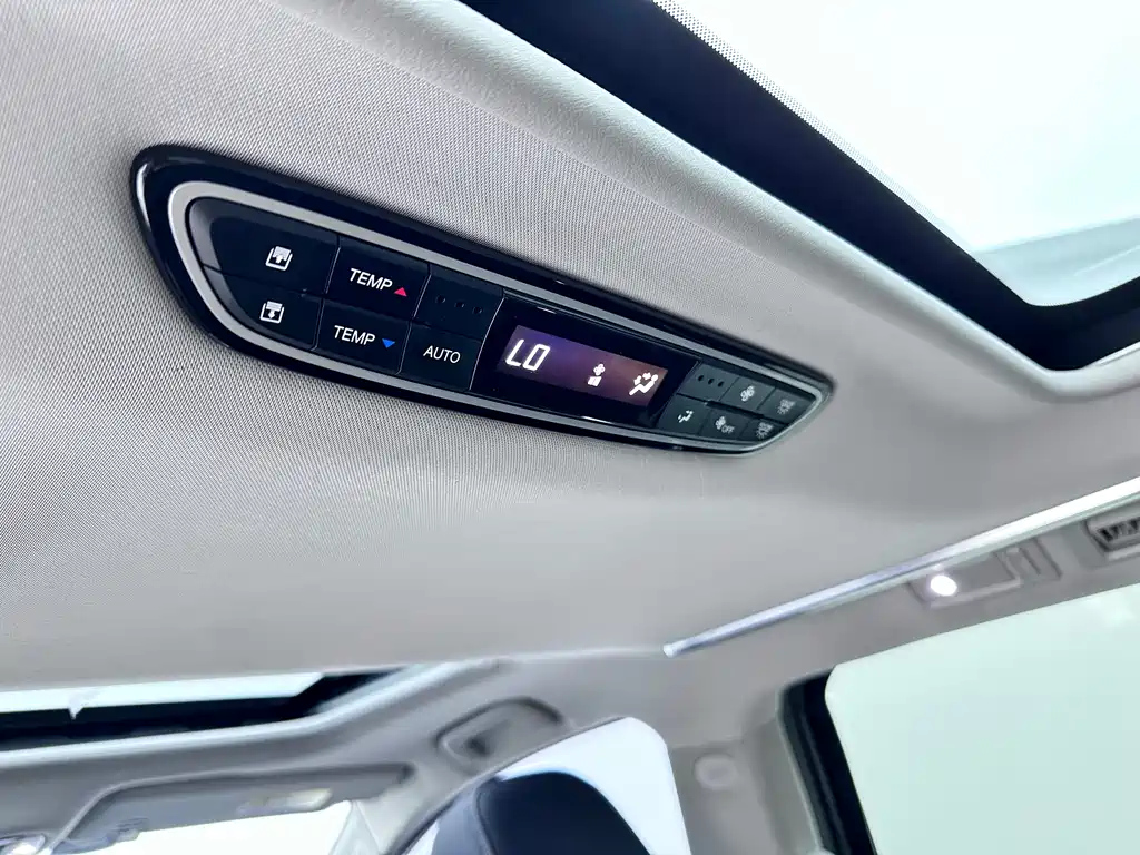 TRUMPCHI M8 2021