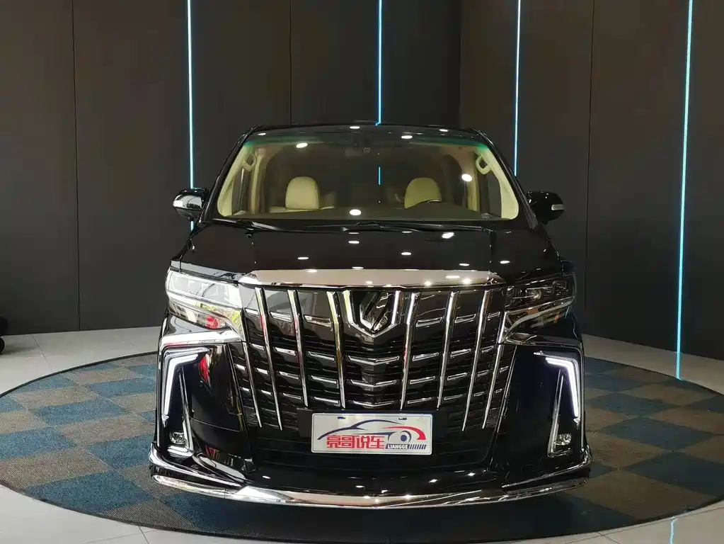 TOYOTA ALPHARD 2013