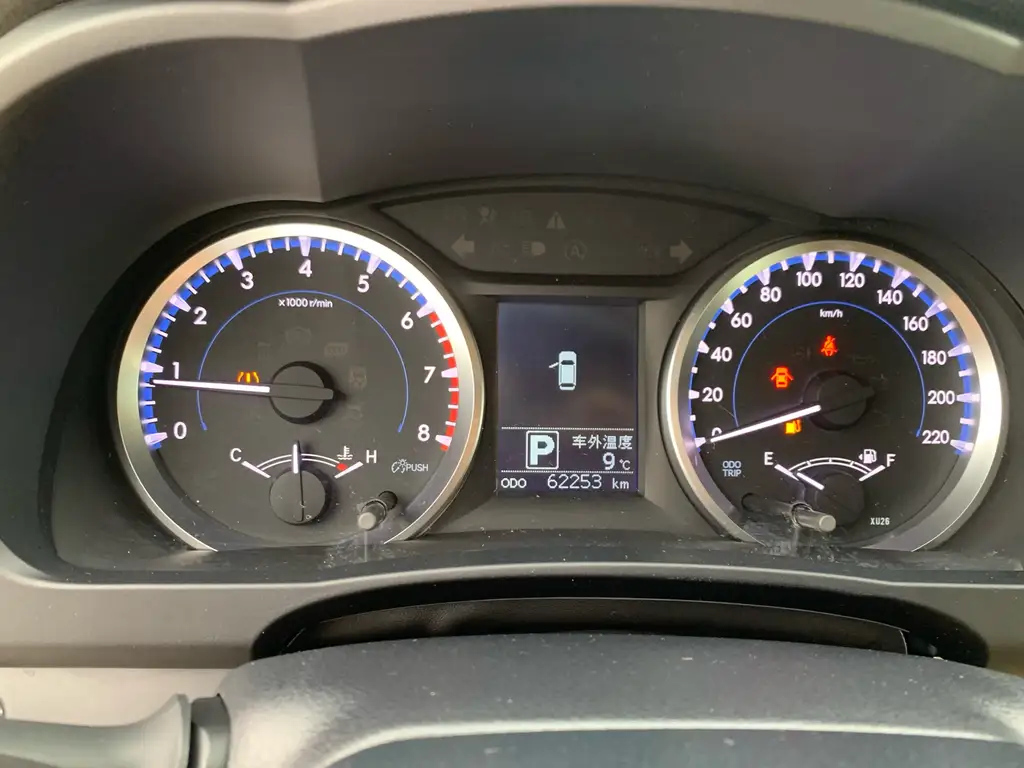 TOYOTA HIGHLANDER 2020