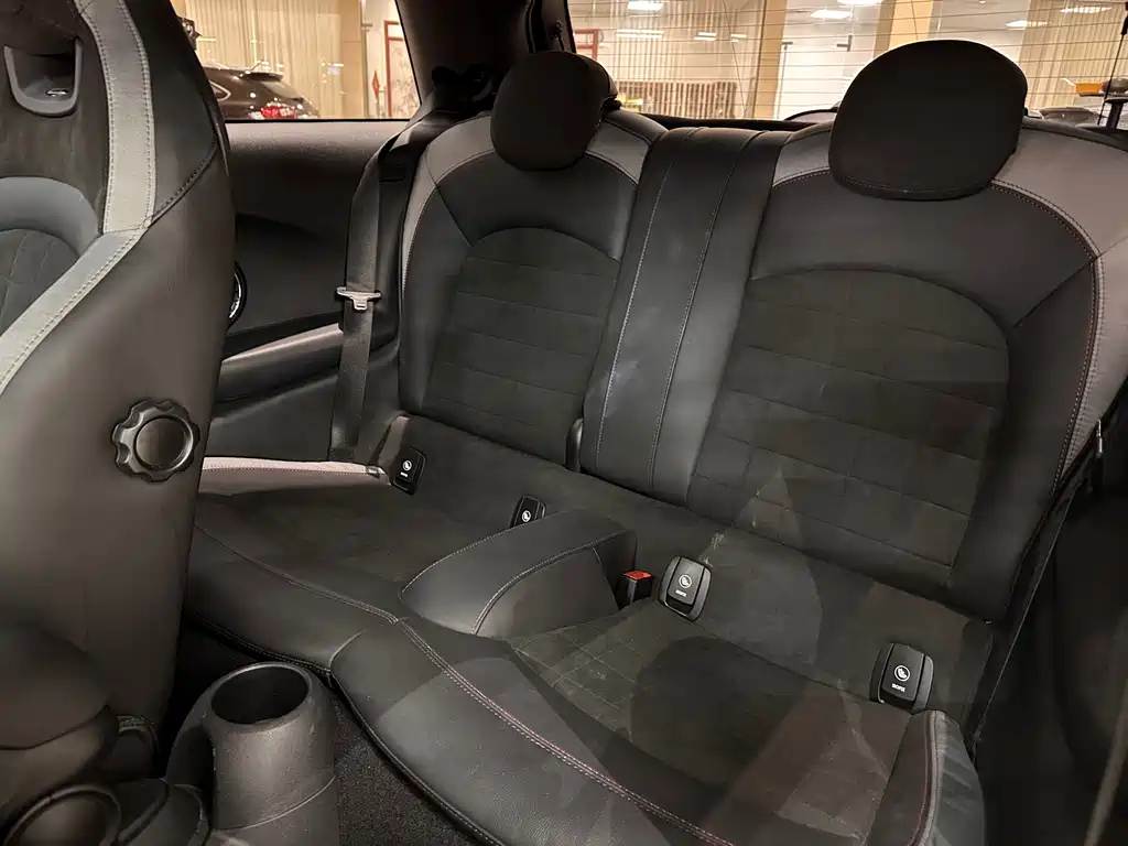 MINI JCW 2020