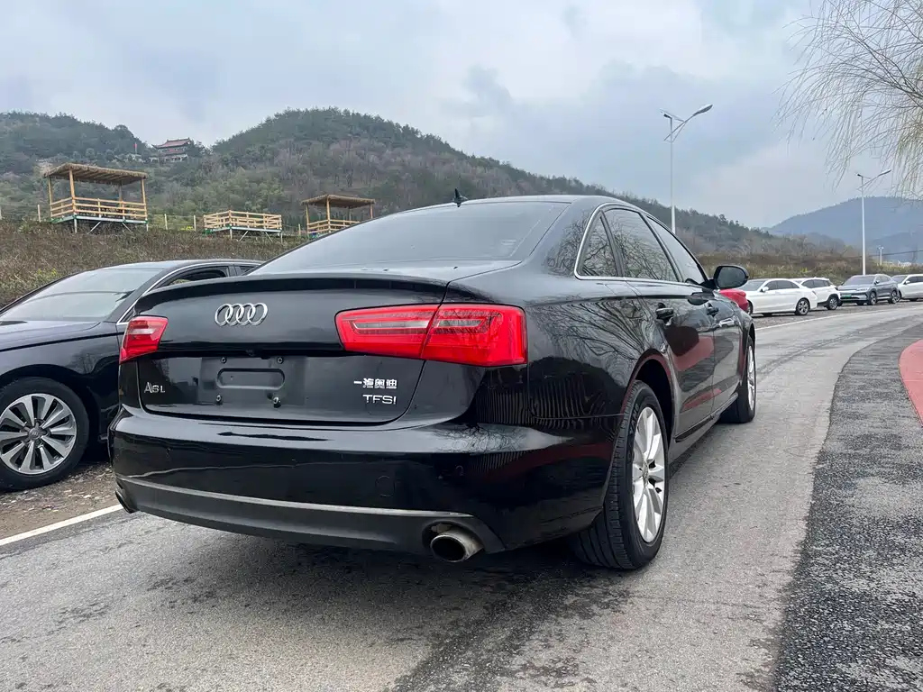 AUDI A6L 2014