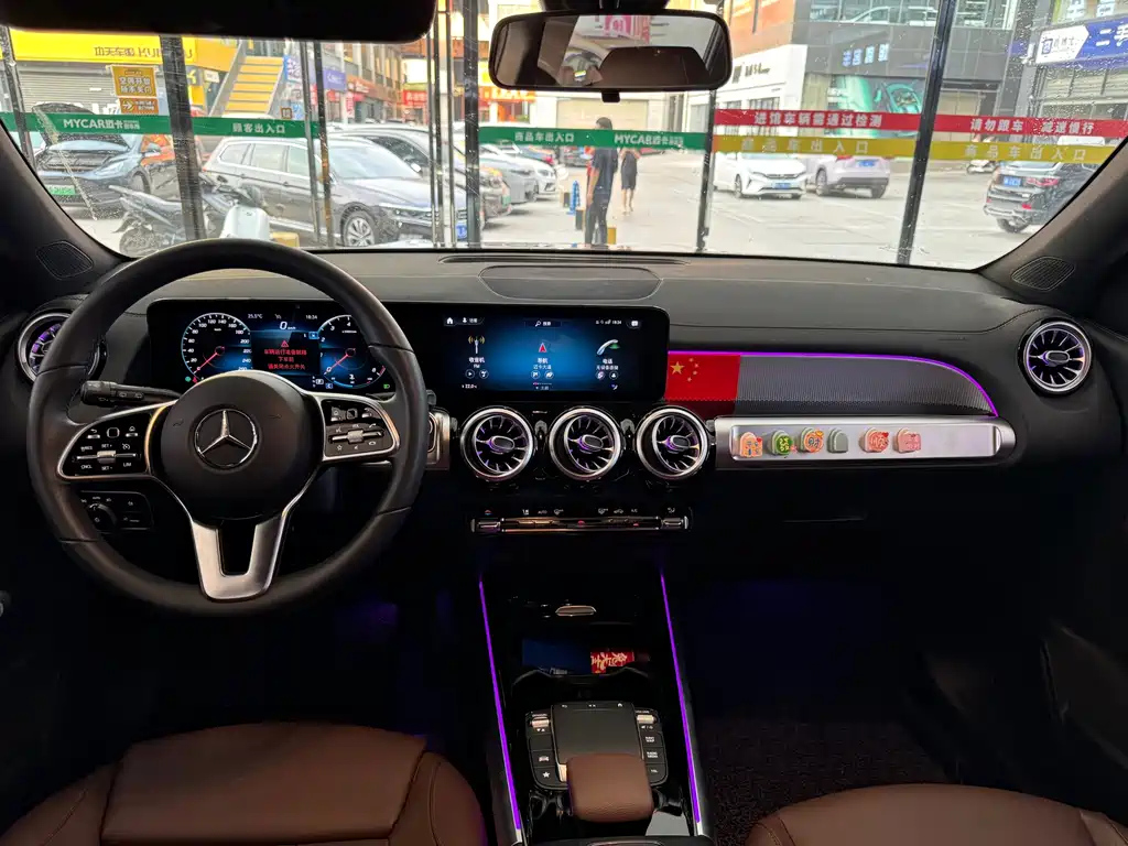 MERCEDES BENZ GLB 2022