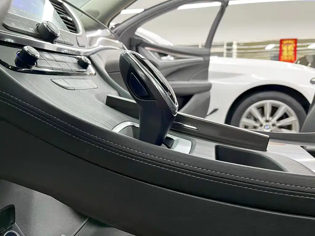 BUICK LACROSSE 2022