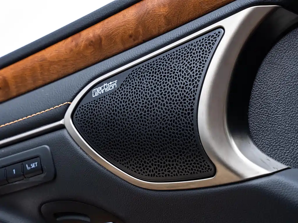 LEXUS ES 2022