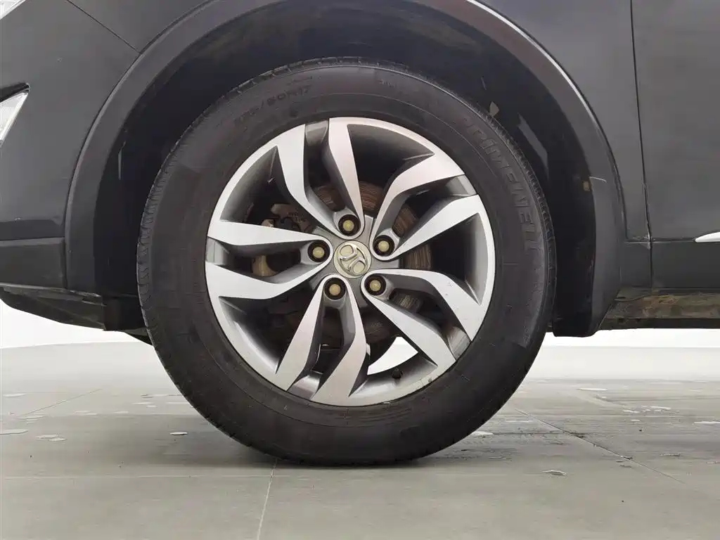 BAIC SENOVA X65 2015