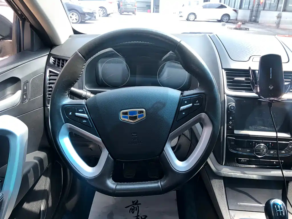 GEELY AUTO EMGRAND 2016
