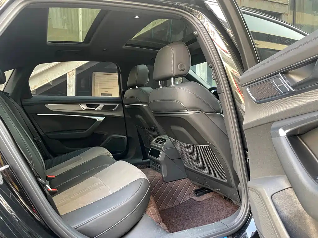 AUDI A6L 2023
