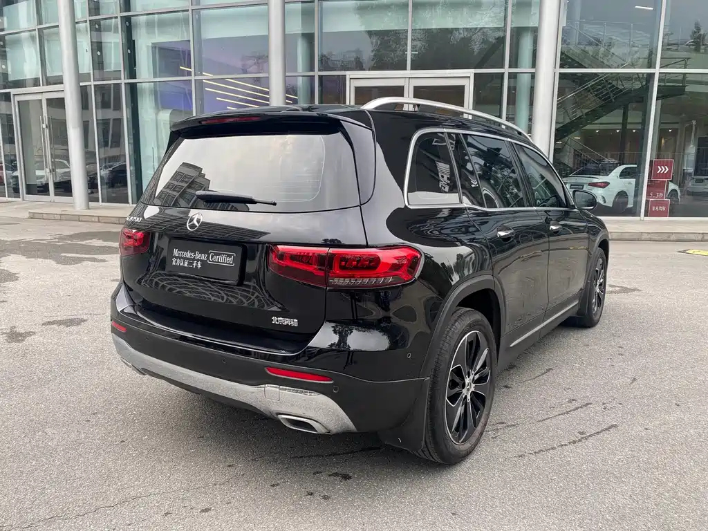 MERCEDES BENZ GLB 2022