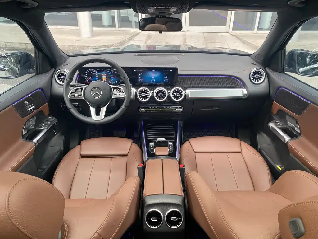 MERCEDES BENZ GLB 2022