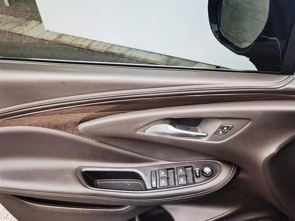 BUICK ENVISION 2019