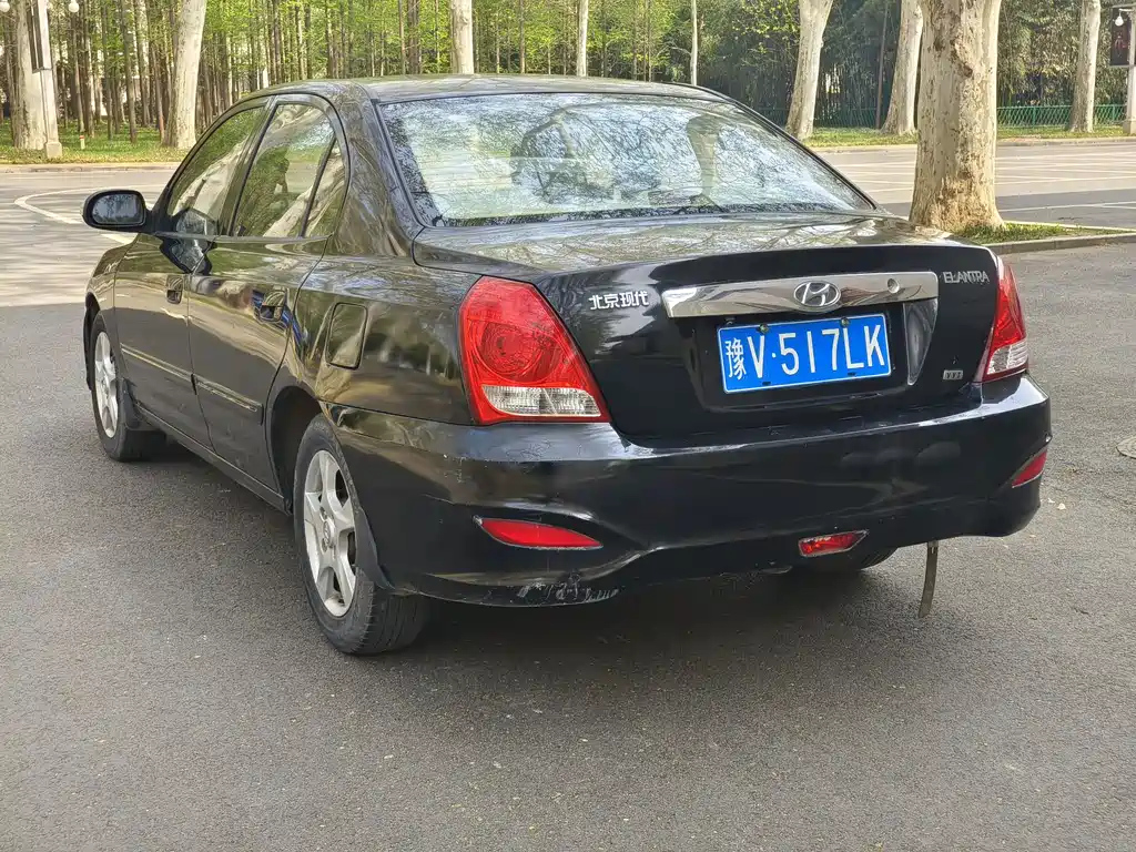 HYUNDAI ELANTRA 2012