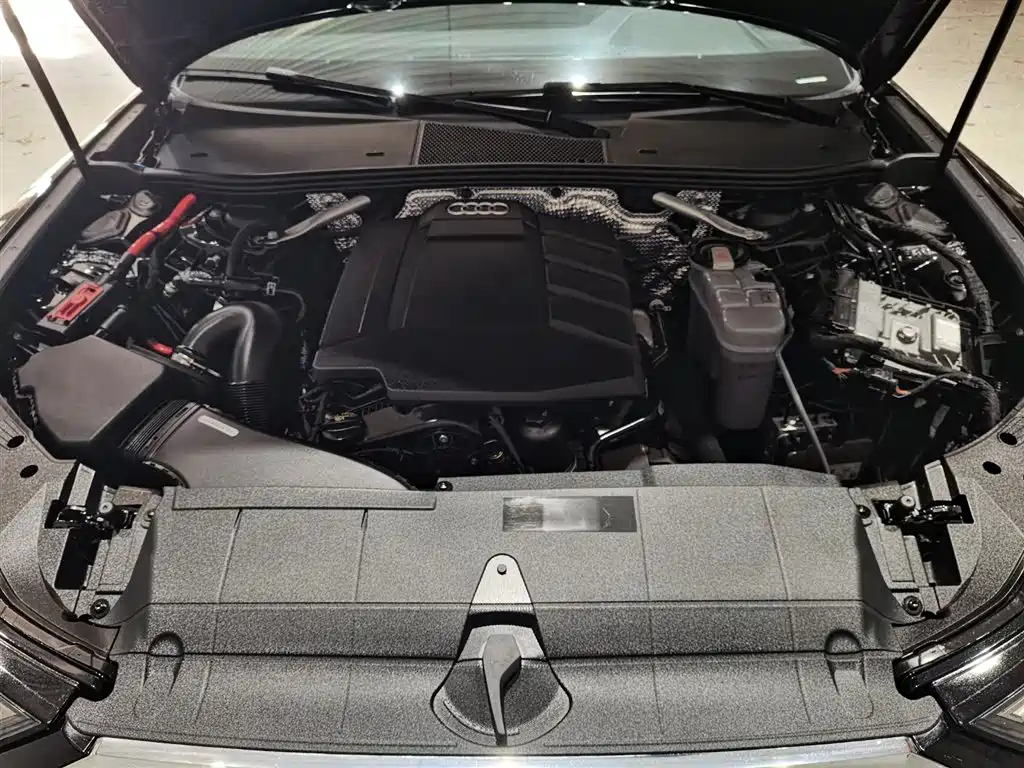 AUDI A6L 2022