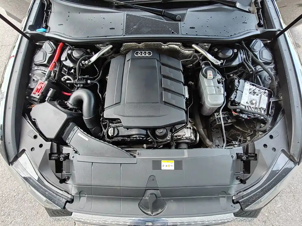 AUDI A6L 2021