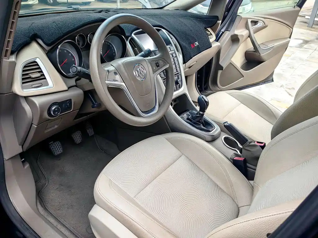 BUICK EXCELLE 2014
