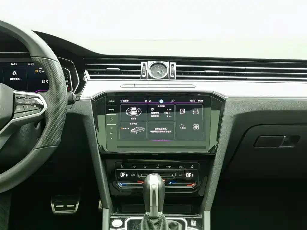 VOLKSWAGEN MAGOTAN 2023